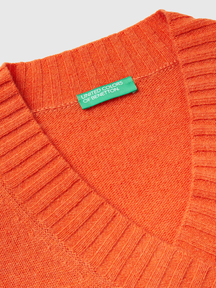 V NECK SWEATER L/S Women image number 3